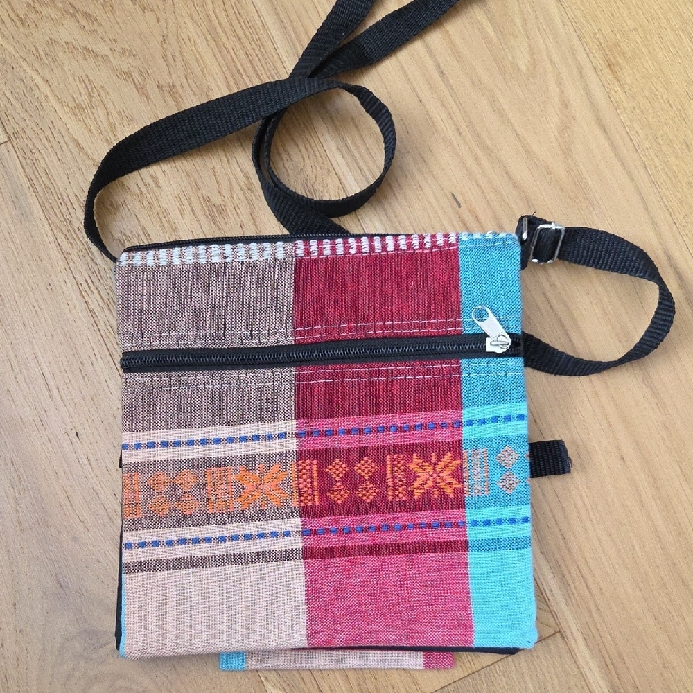 Colorful Crossbody Bag Set - Picture 2 of 4